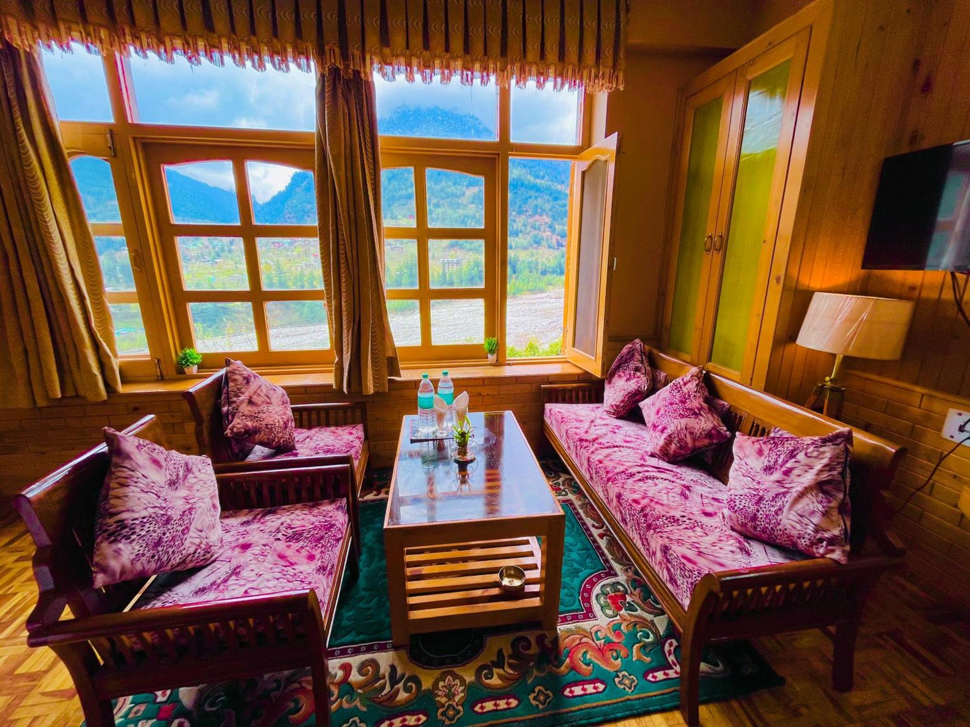 The Hollywood Vibes - #Riverview #Premium Rooms #Prime Location #Most Awarded #Parking #Top Rated #Open Terrace #Best Selling Hotel In Manali Exterior photo