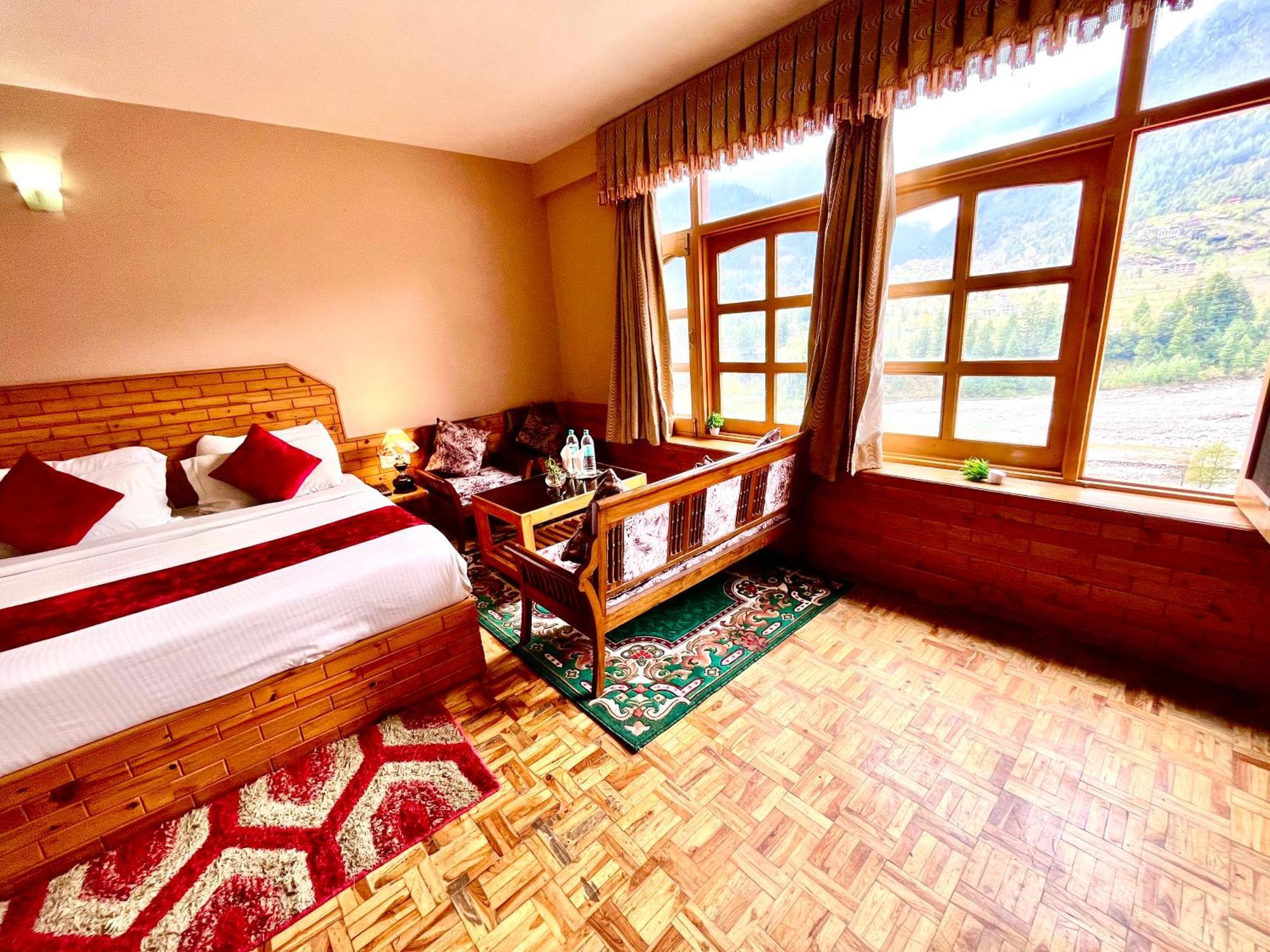 The Hollywood Vibes - #Riverview #Premium Rooms #Prime Location #Most Awarded #Parking #Top Rated #Open Terrace #Best Selling Hotel In Manali Exterior photo