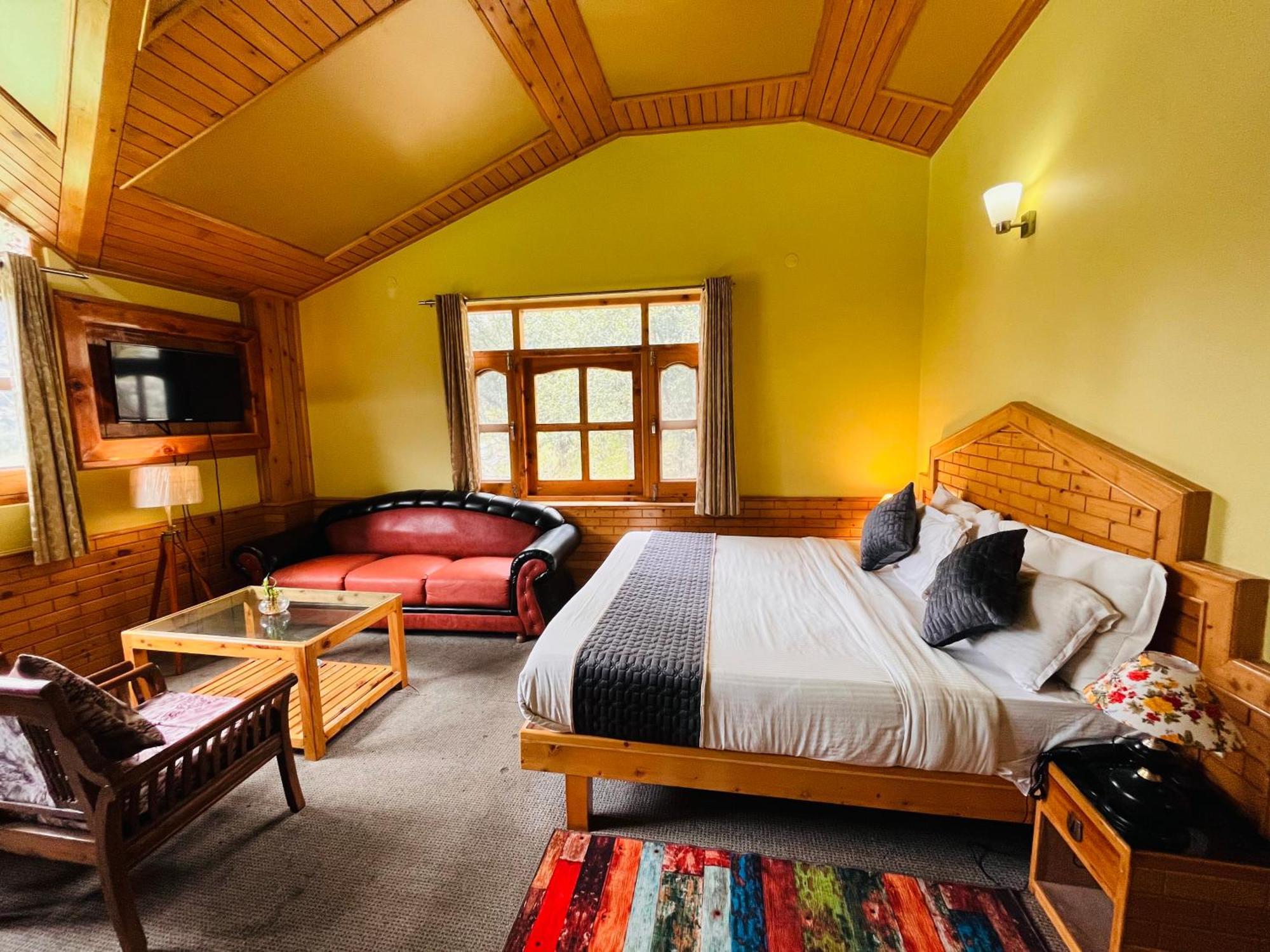 The Hollywood Vibes - #Riverview #Premium Rooms #Prime Location #Most Awarded #Parking #Top Rated #Open Terrace #Best Selling Hotel In Manali Exterior photo